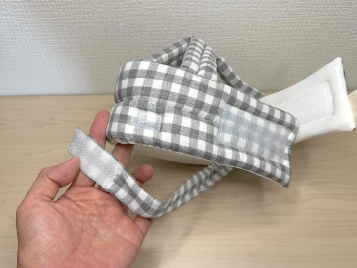 マジックテープ式のイブル頭ごっつん防止ヘルメット